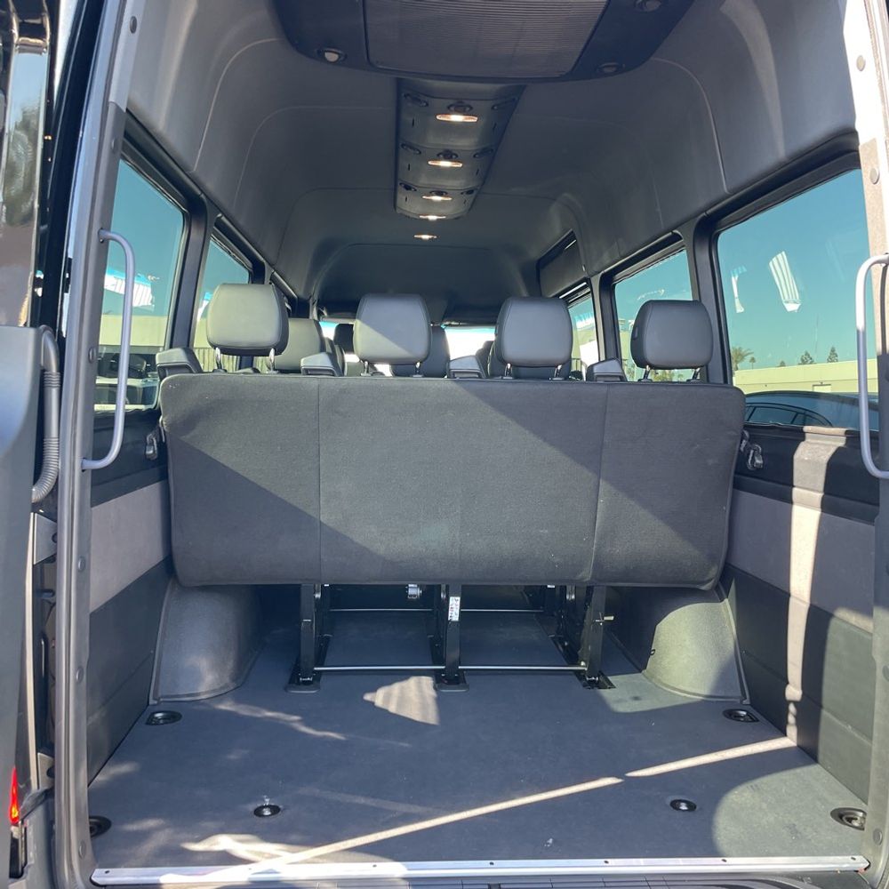2023 Mercedes-Benz Sprinter 2500