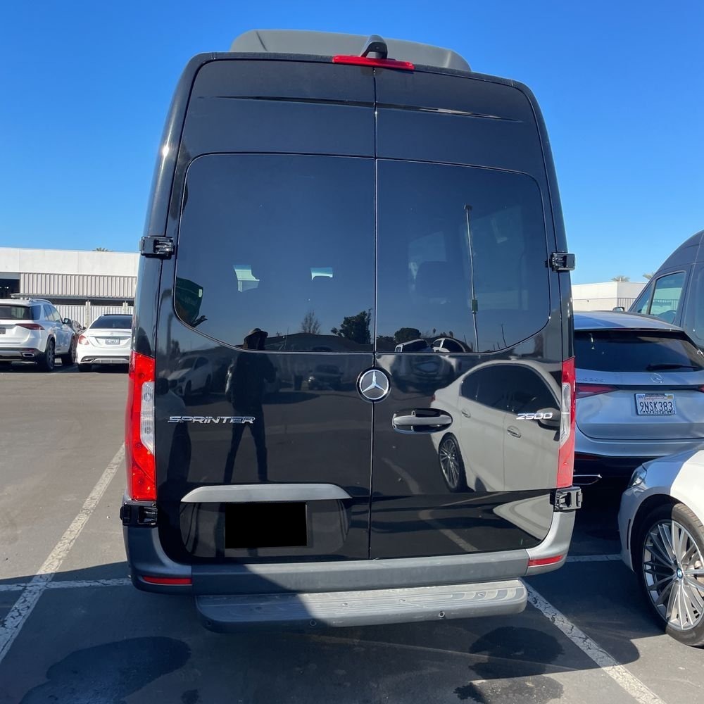 2023 Mercedes-Benz Sprinter 2500