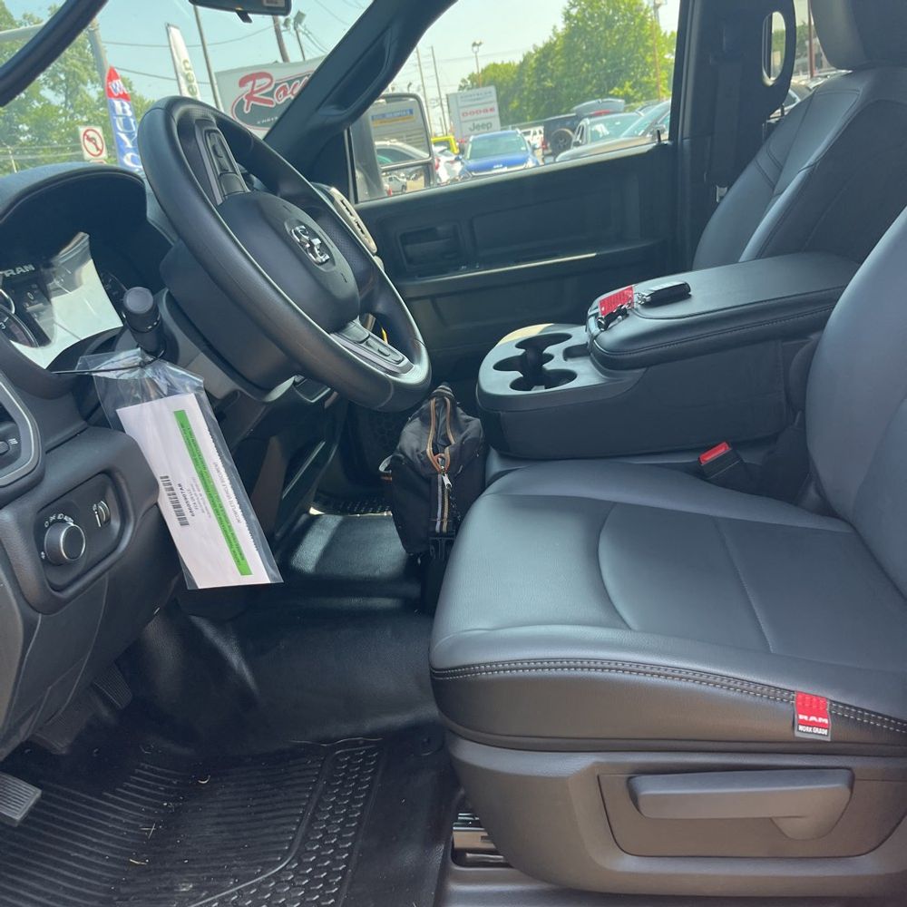 2023 Ram 3500 Cab/Chassis Tradesman