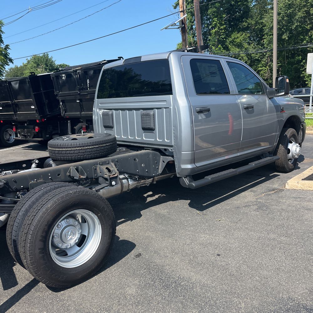 2023 Ram 3500 Cab/Chassis Tradesman