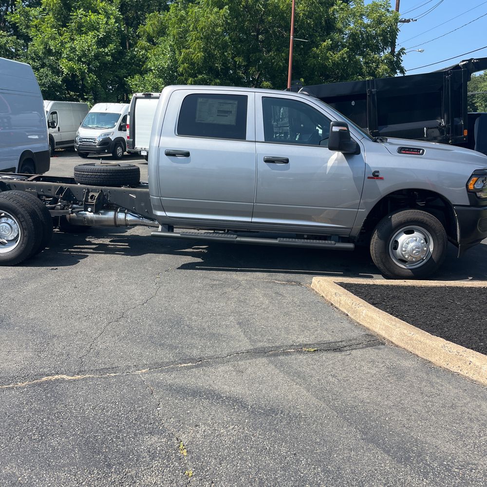 2023 Ram 3500 Cab/Chassis Tradesman