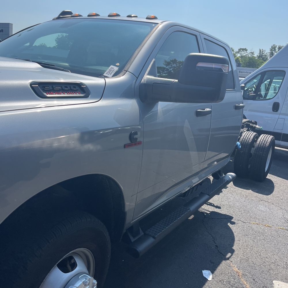 2023 Ram 3500 Cab/Chassis Tradesman