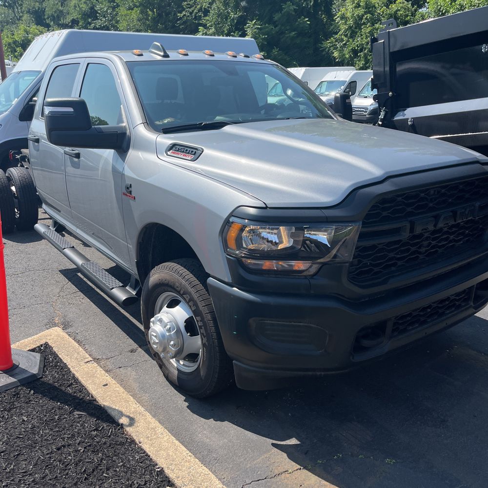 2023 Ram 3500 Cab/Chassis Tradesman