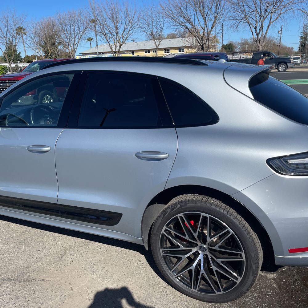 2023 Porsche Macan S