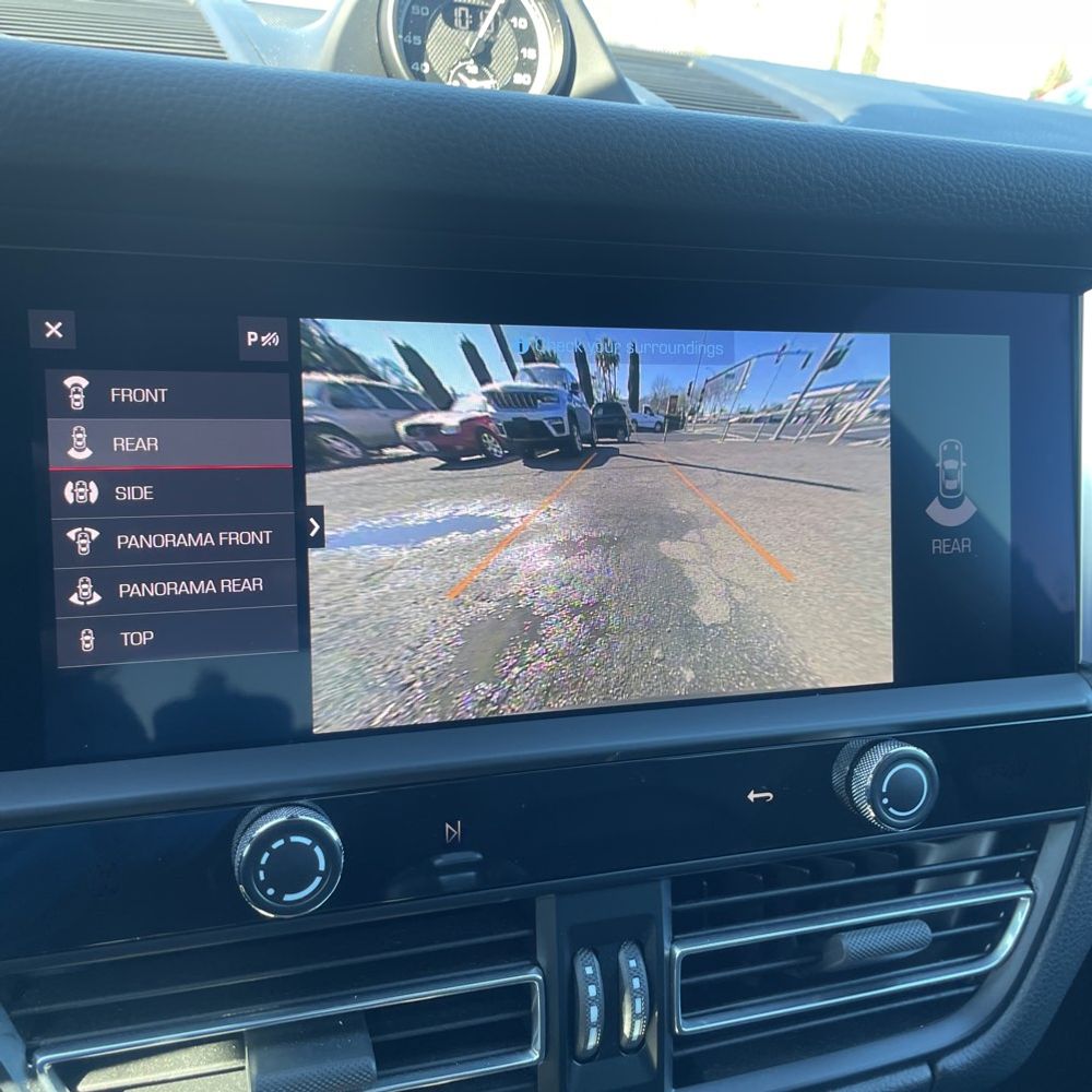 2023 Porsche Macan S