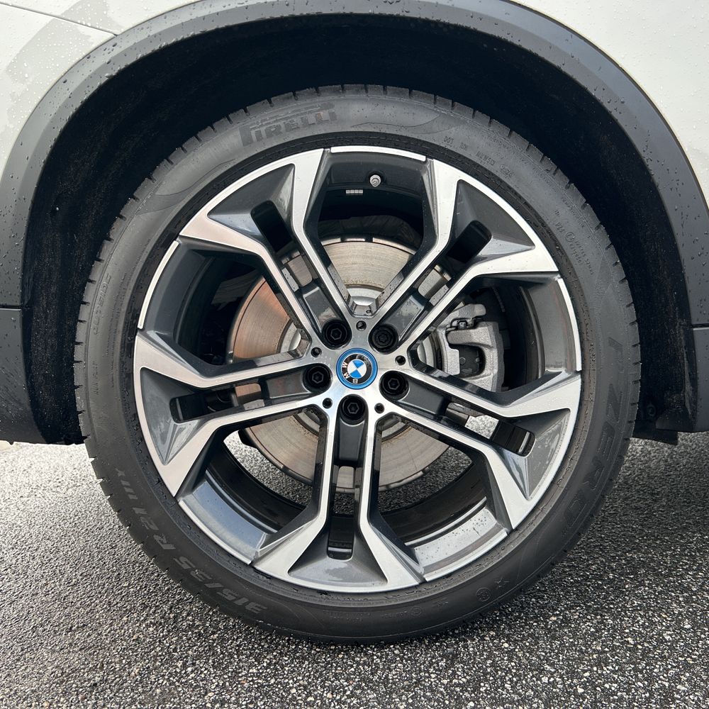 2025 BMW X5 xDrive50e