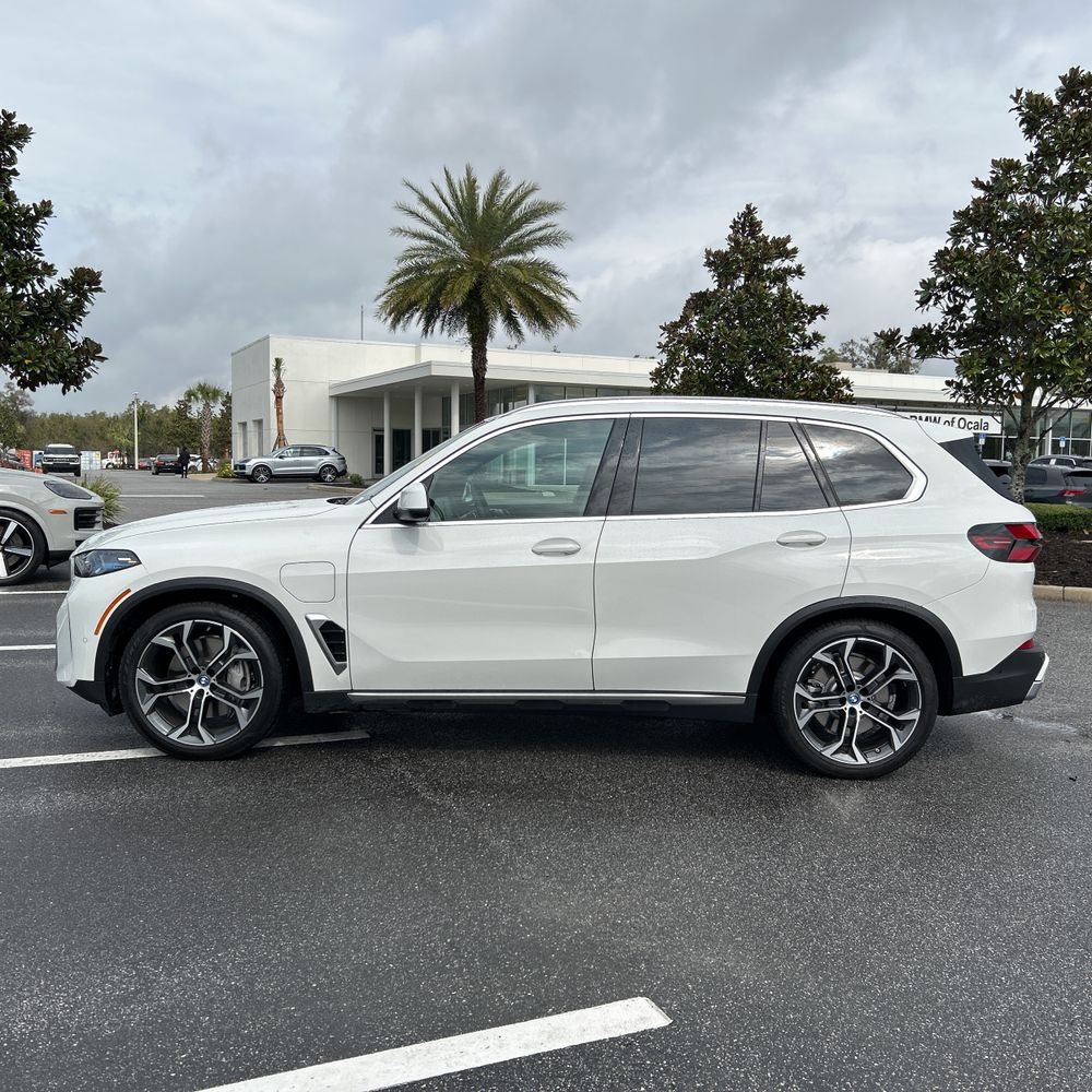 2025 BMW X5 xDrive50e