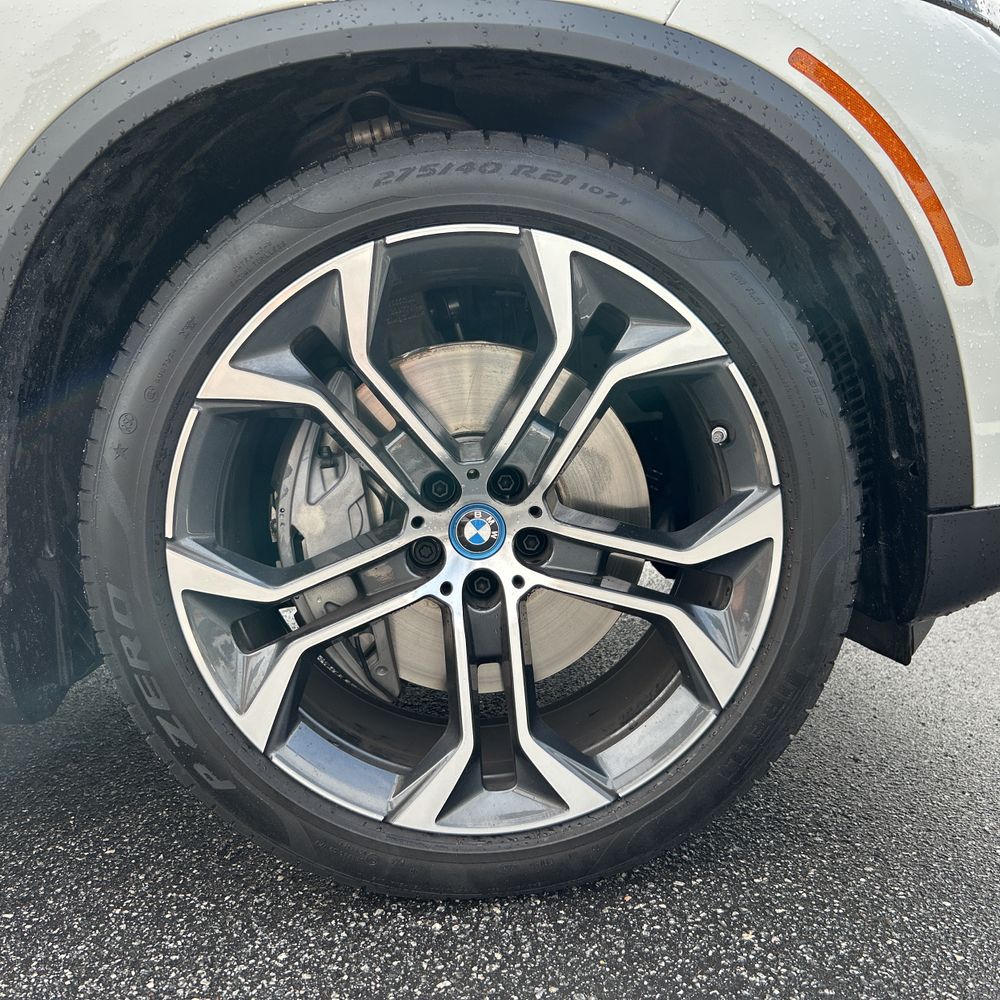 2025 BMW X5 xDrive50e