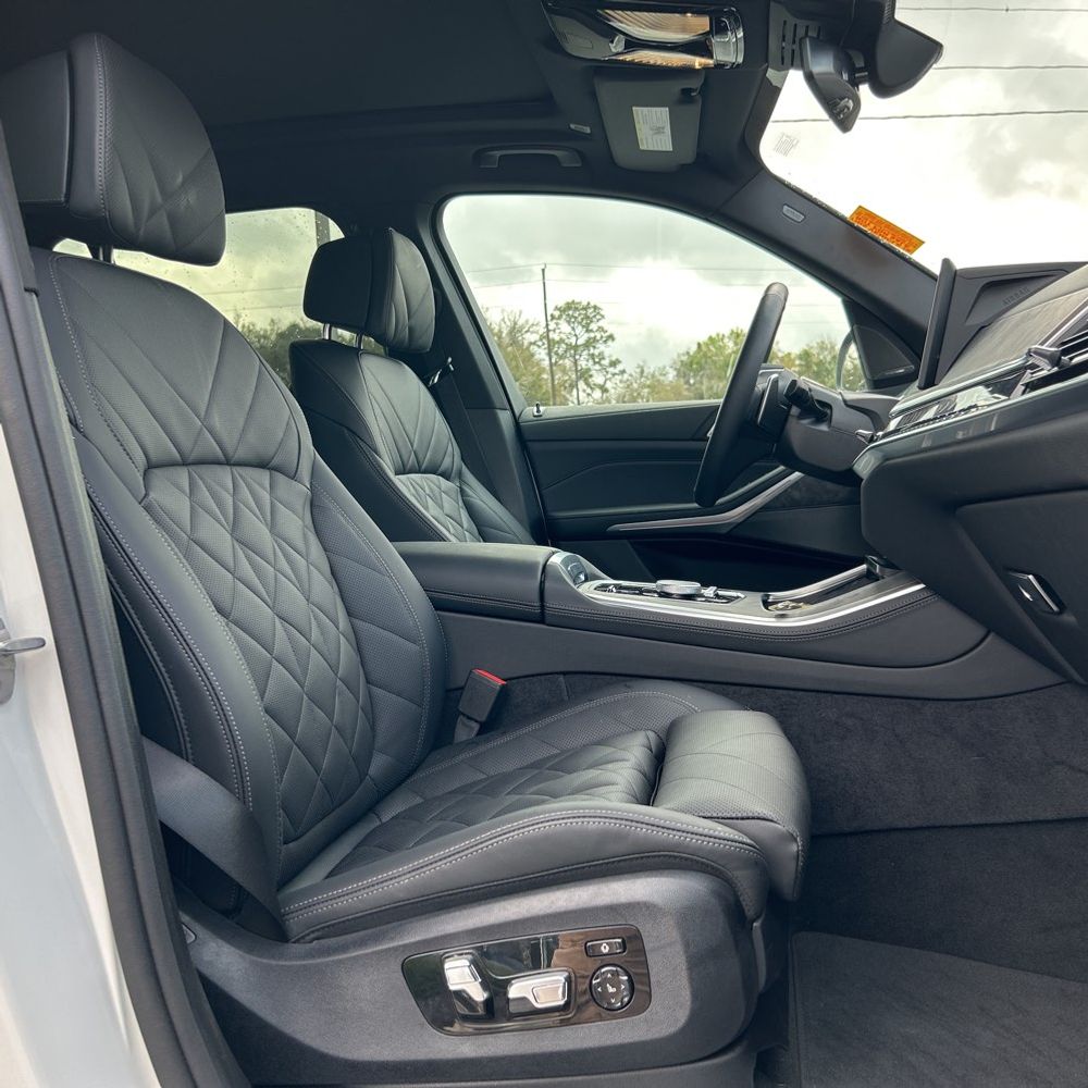 2025 BMW X5 xDrive50e