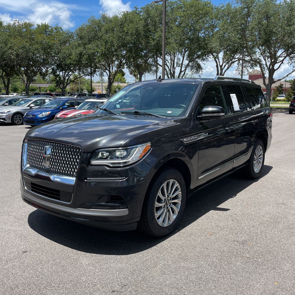 2023 Lincoln Navigator