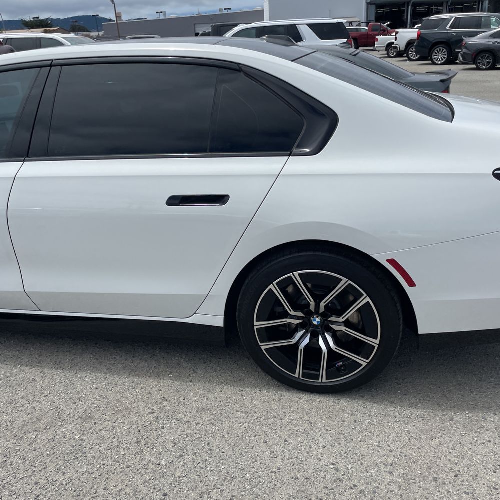 2024 BMW i7 xDrive60