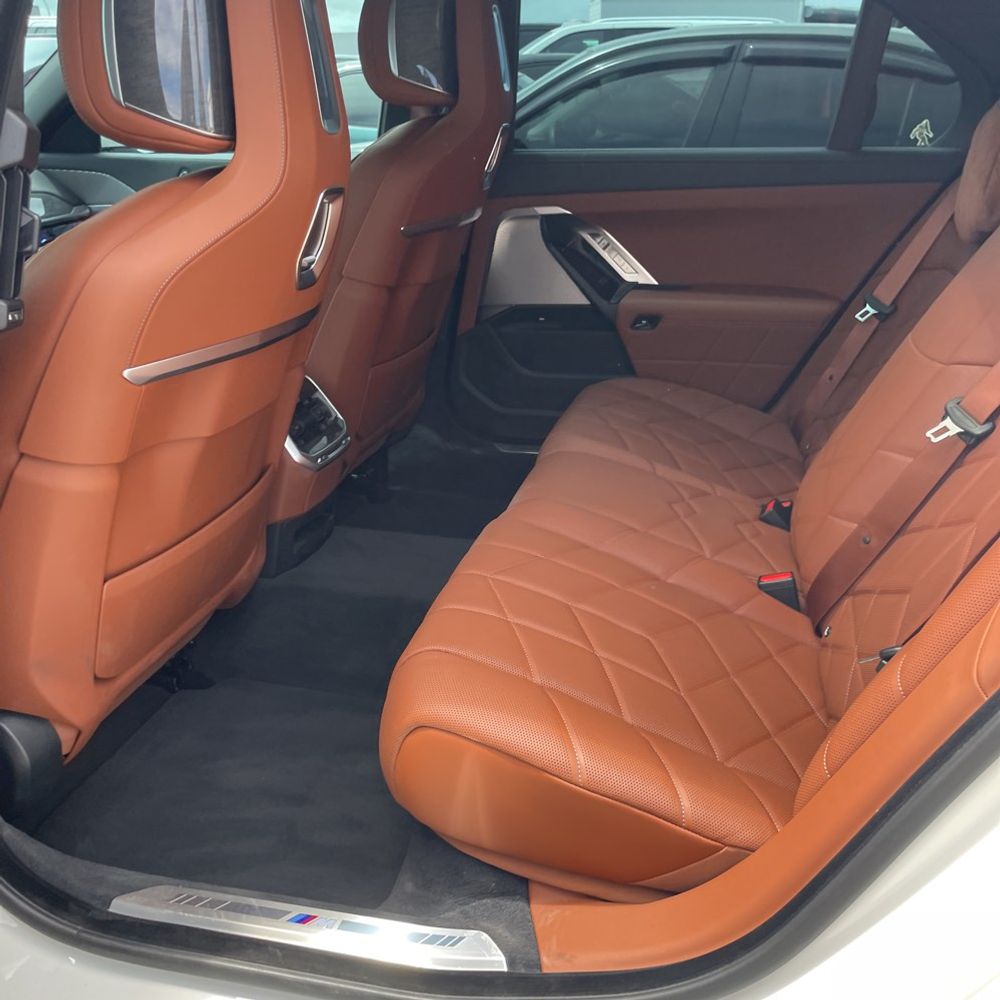 2024 BMW i7 xDrive60