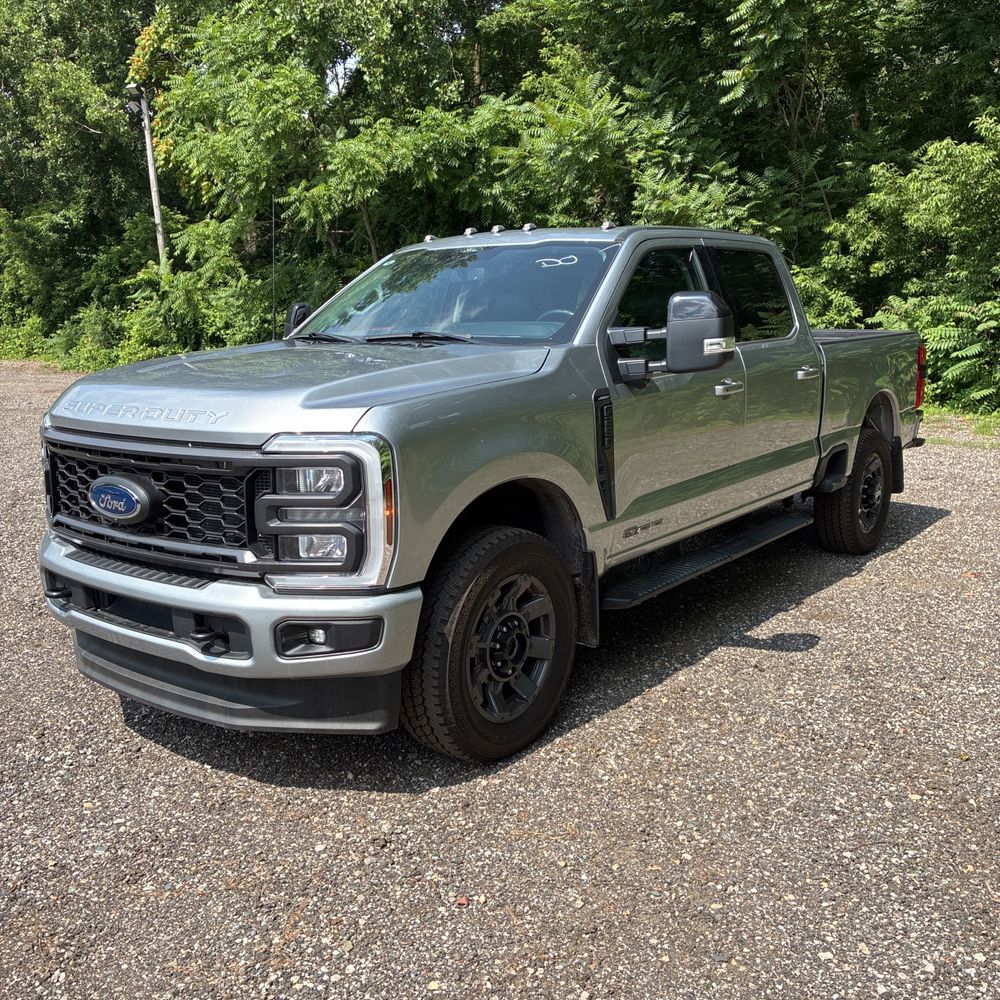 2024 Ford F250 S/D Lariat