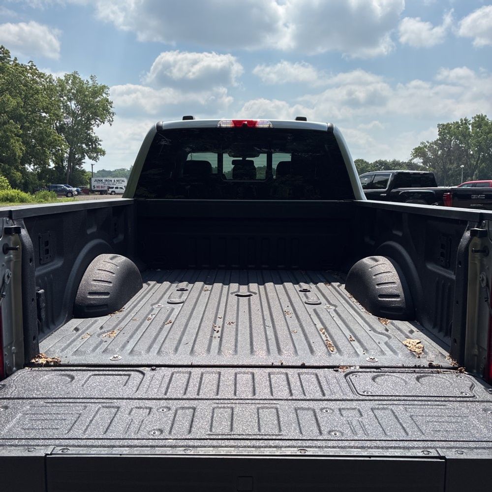 2024 Ford F250 S/D Lariat
