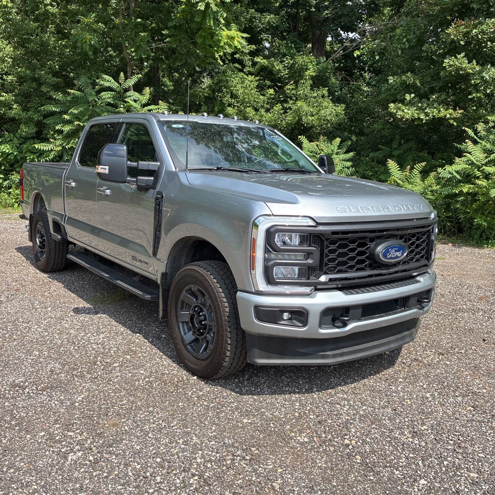 2024 Ford F250 S/D Lariat