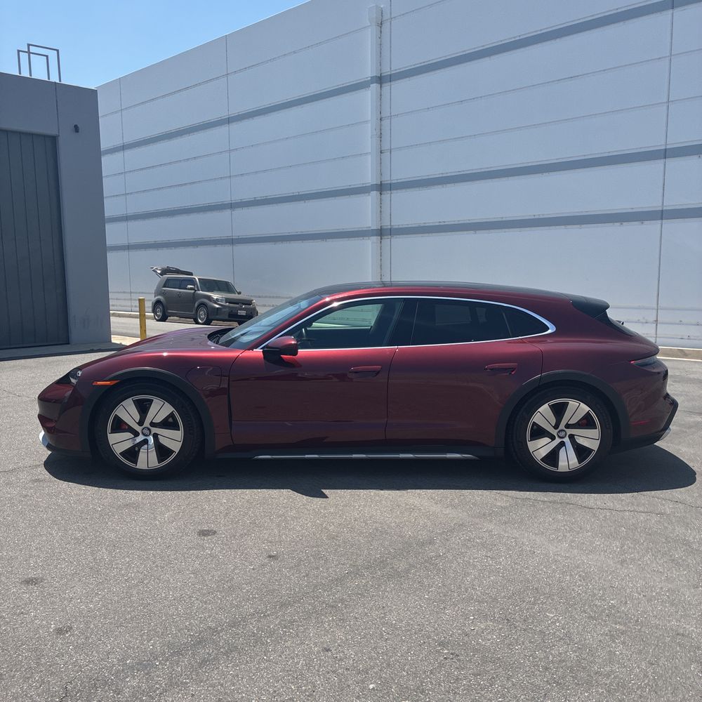 2023 Porsche Taycan 4S Cross Turismo