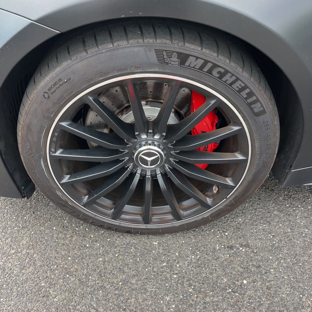 2021 Mercedes-Benz AMG GT 63