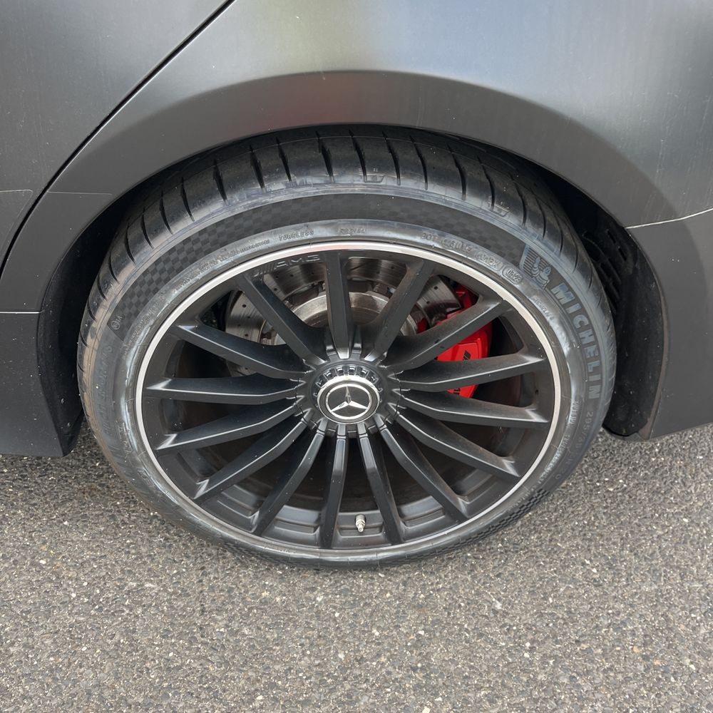 2021 Mercedes-Benz AMG GT 63