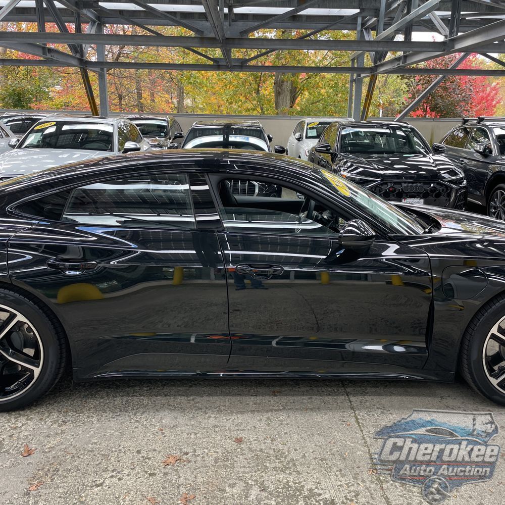 2024 Audi RS e-tron GT Base
