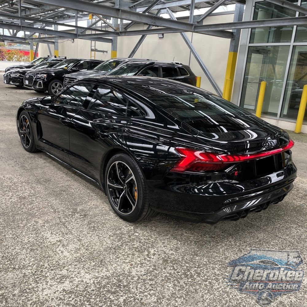 2024 Audi RS e-tron GT Base
