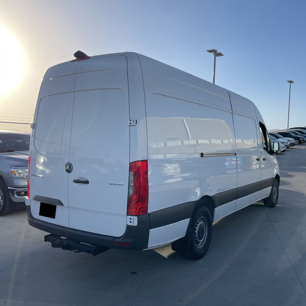2024 Mercedes-Benz Sprinter 2500