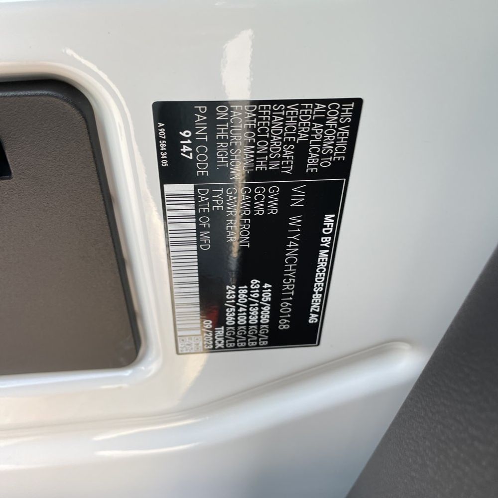 2024 Mercedes-Benz Sprinter 2500