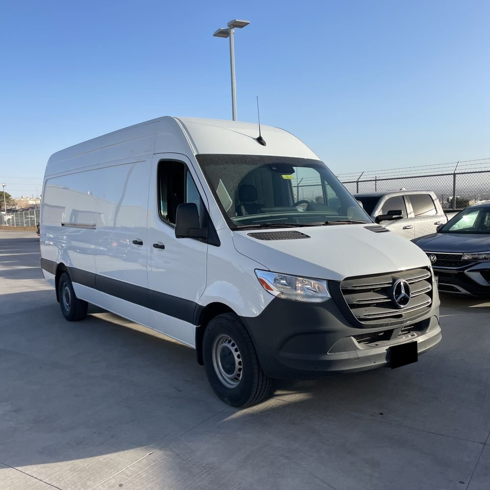 2024 Mercedes-Benz Sprinter 2500