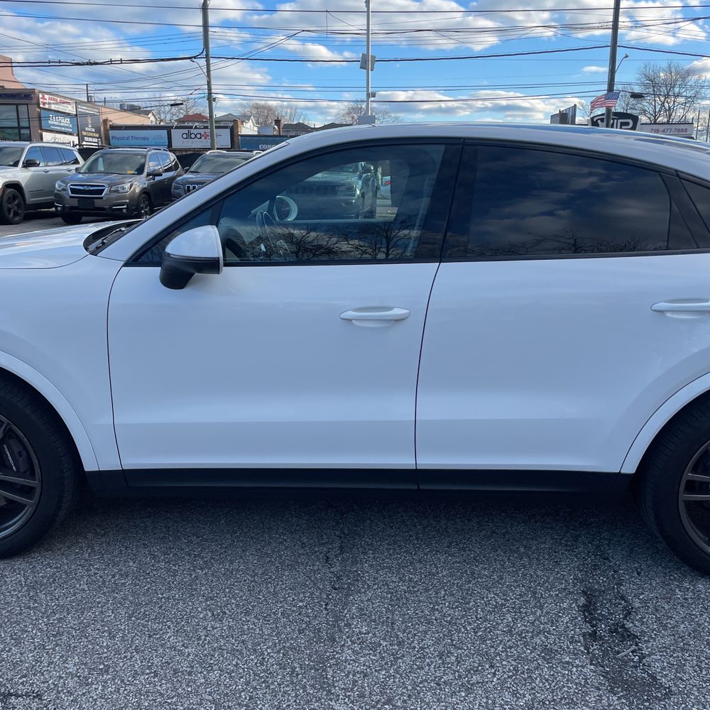 2021 Porsche Cayenne Coupe