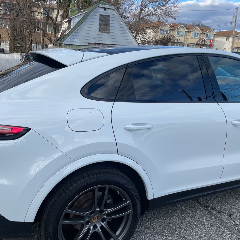 2021 Porsche Cayenne Coupe