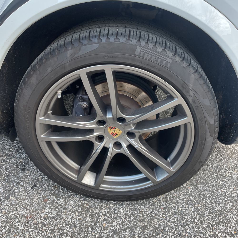 2021 Porsche Cayenne Coupe