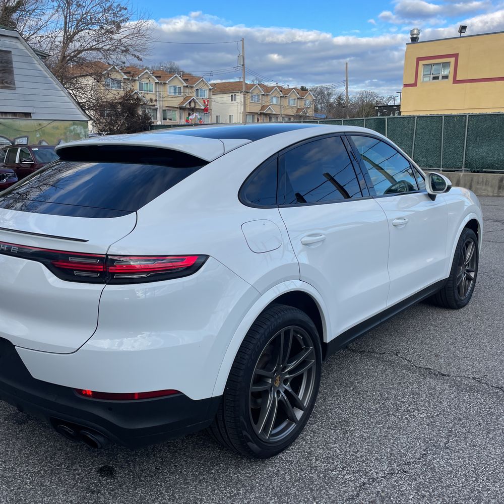 2021 Porsche Cayenne Coupe