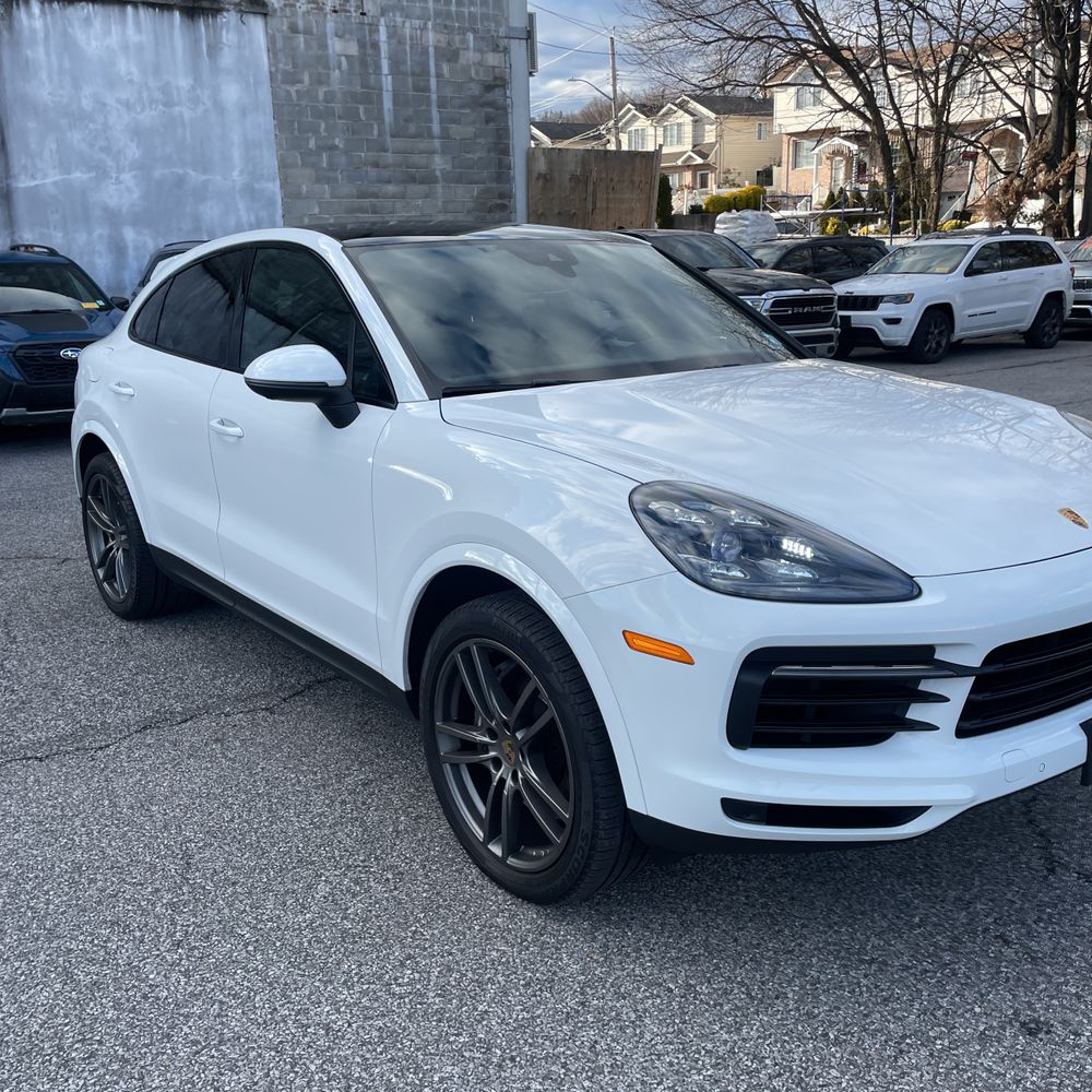 2021 Porsche Cayenne Coupe
