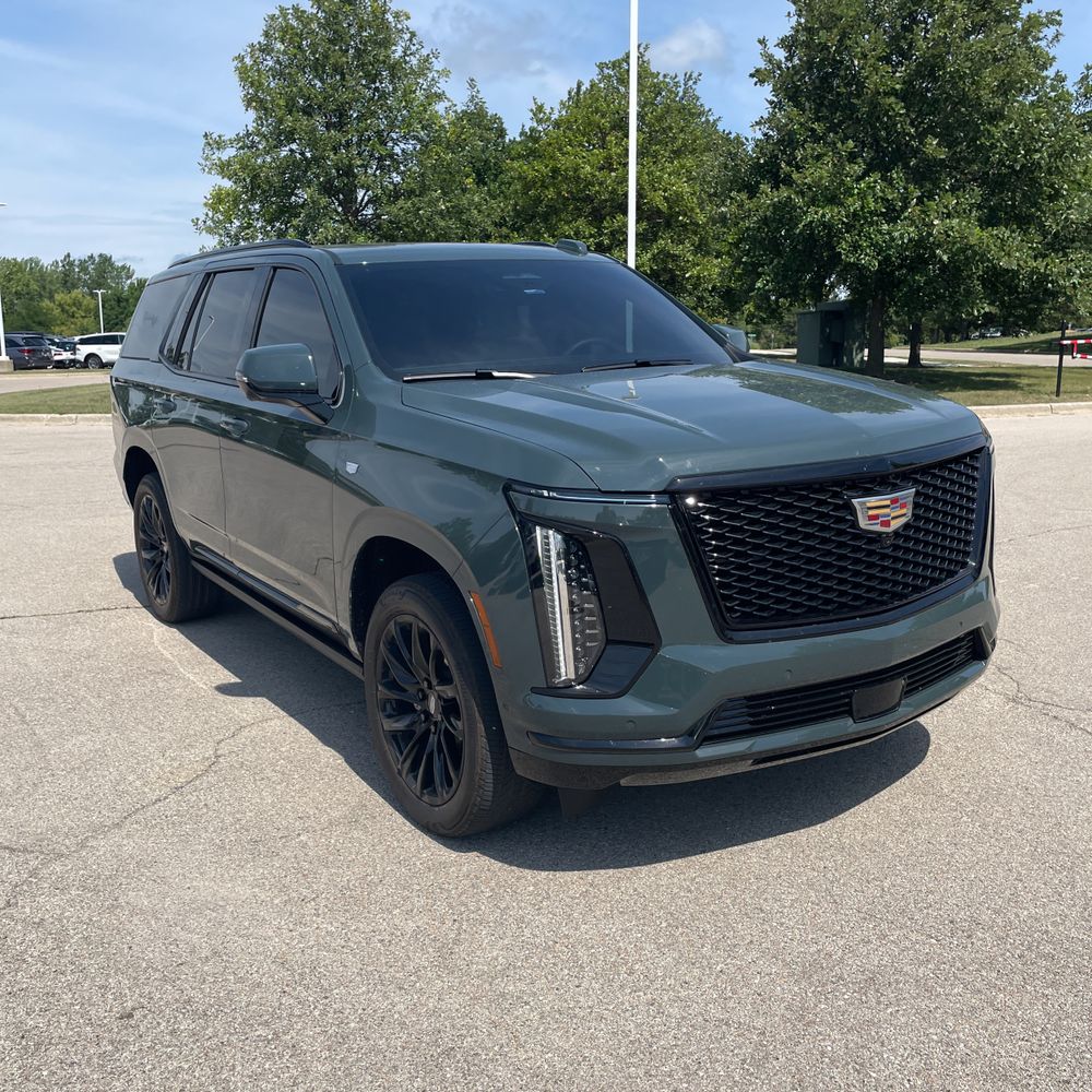 2025 Cadillac Escalade Sport