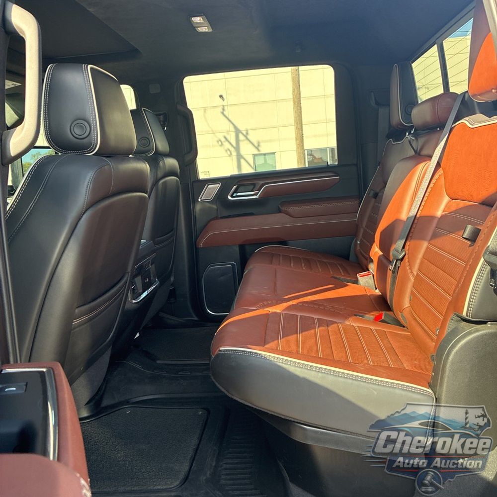 2024 GMC Sierra 3500HD Denali Ultimate
