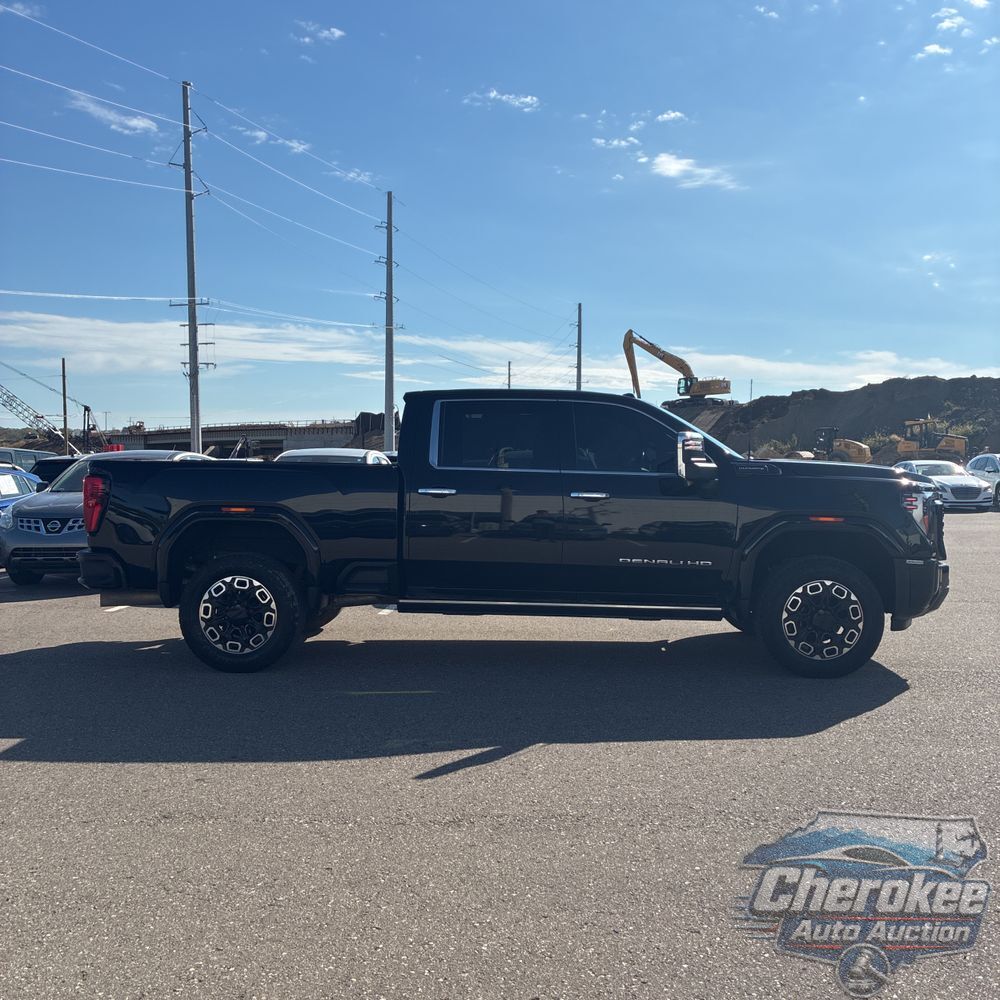 2024 GMC Sierra 3500HD Denali Ultimate