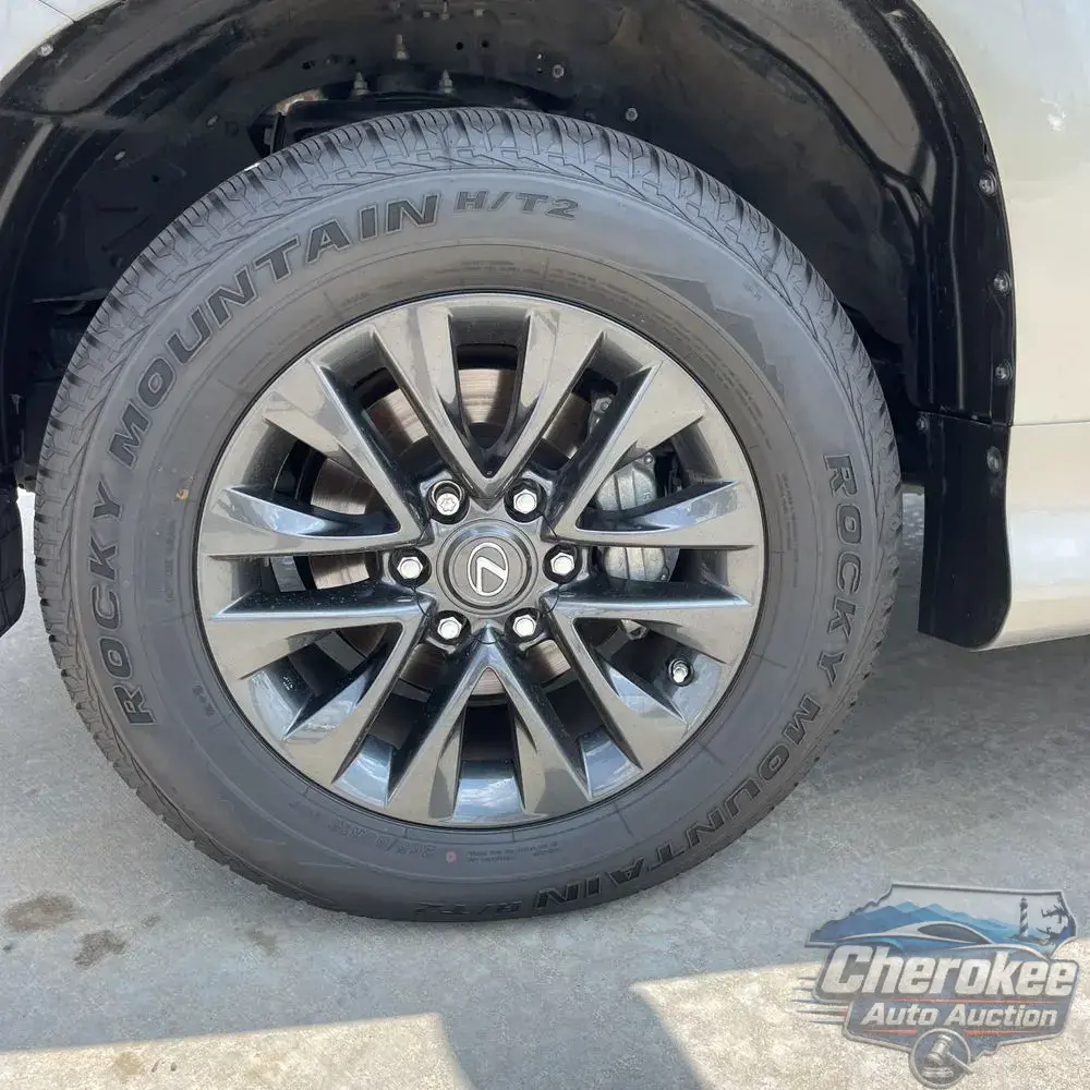 2023 Lexus GX 460 Base