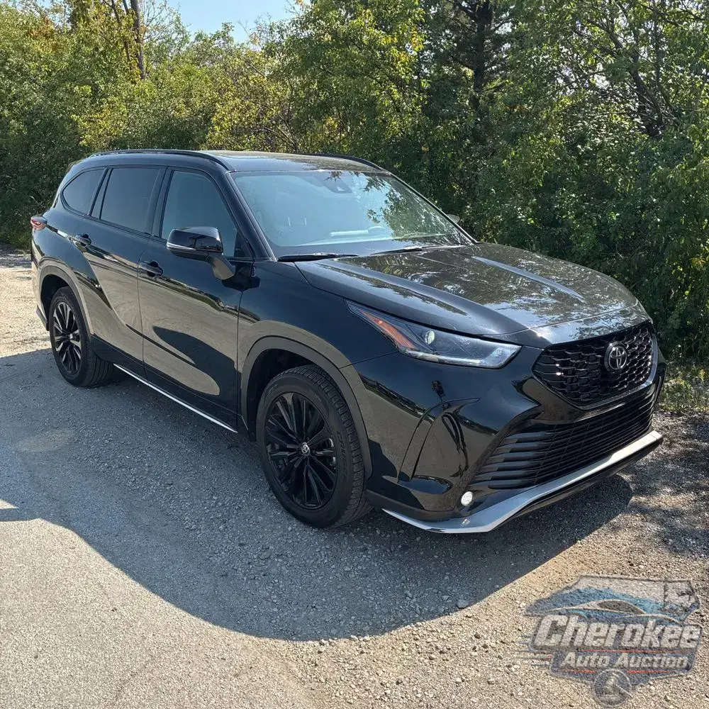 2025 Toyota Highlander XSE