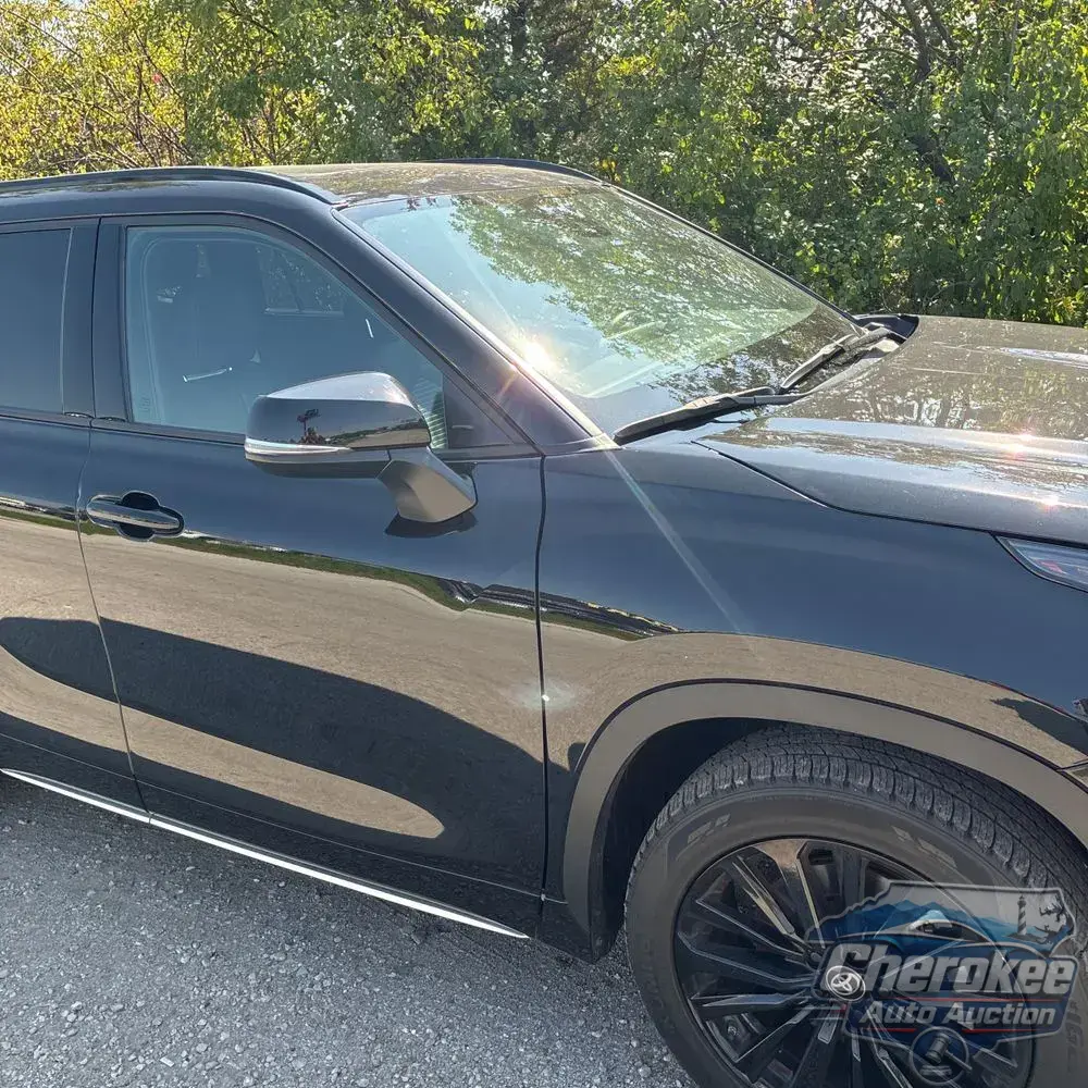 2025 Toyota Highlander XSE