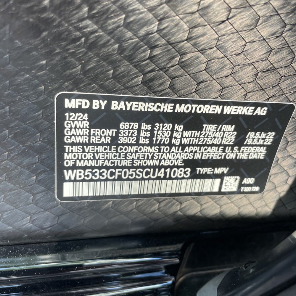 2025 BMW iX M60