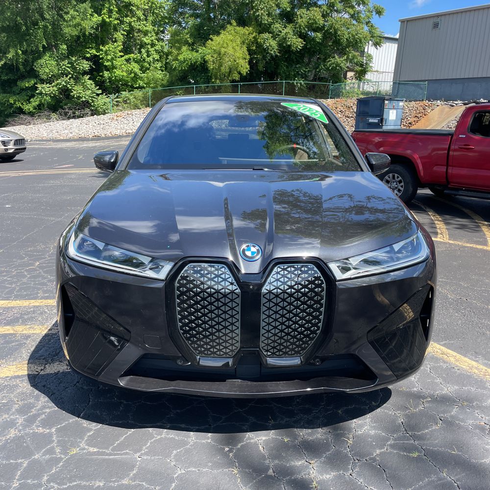 2025 BMW iX M60