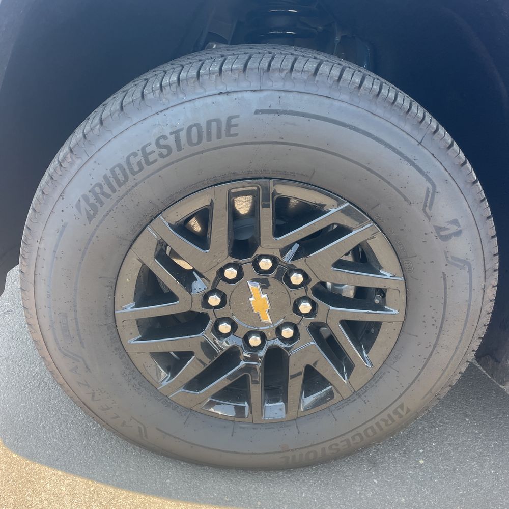 2025 Chevrolet Silverado EV LT