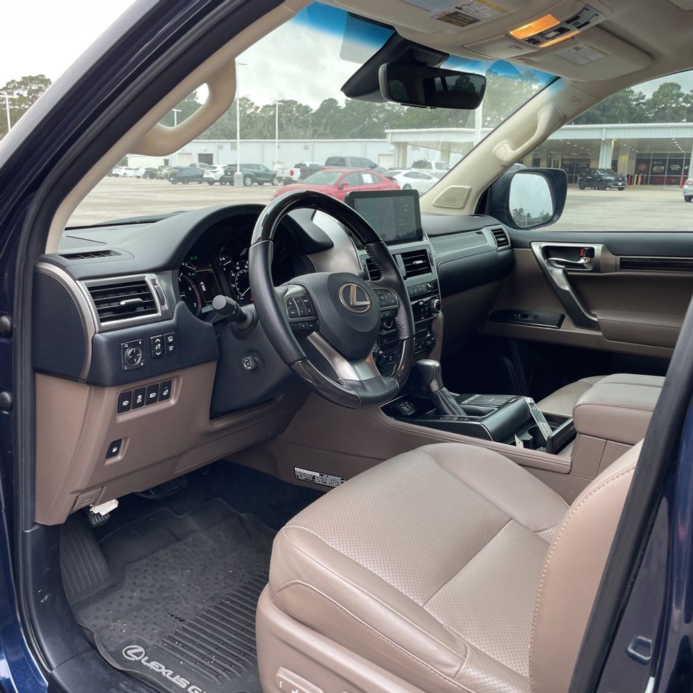 2023 Lexus GX 460 Luxury
