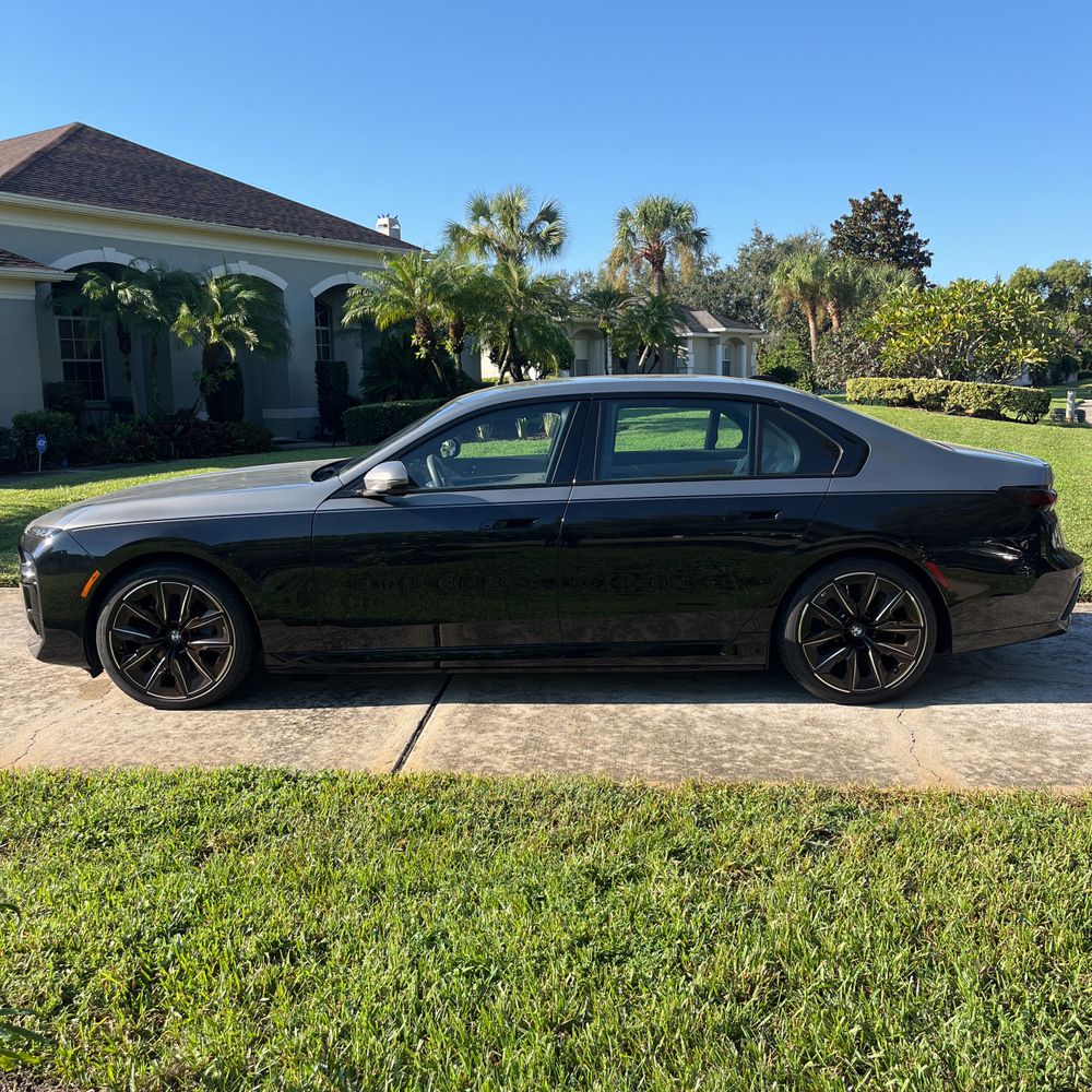 2023 BMW i7 xDrive60