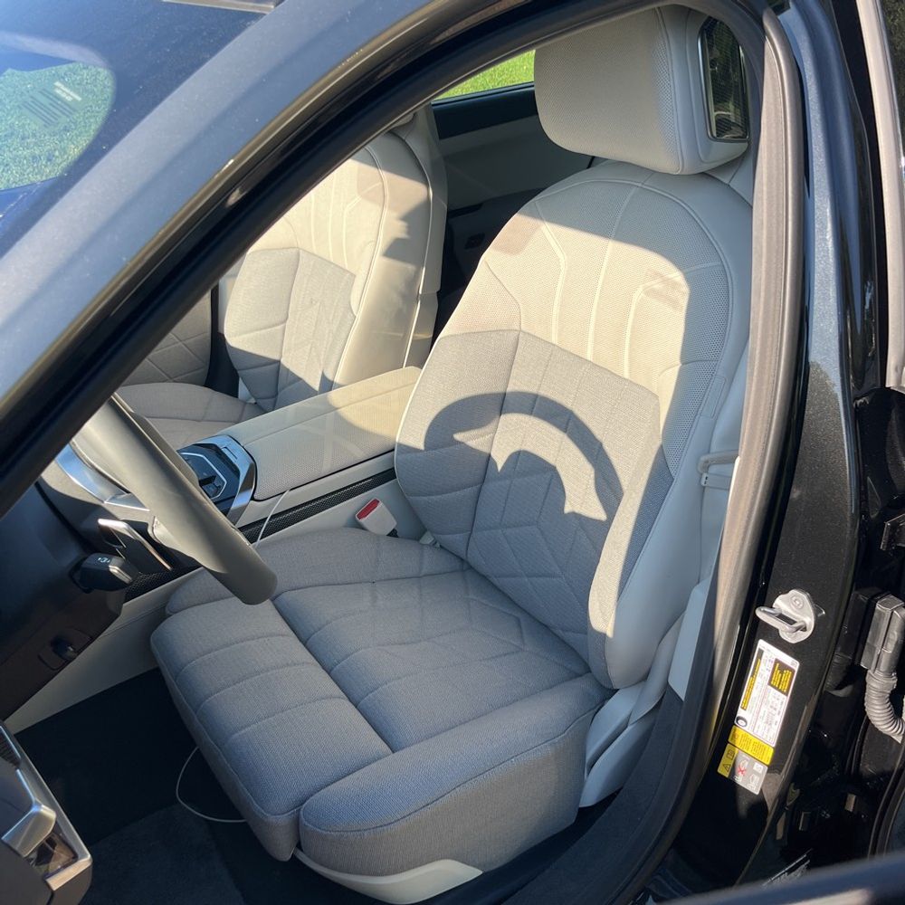 2023 BMW i7 xDrive60