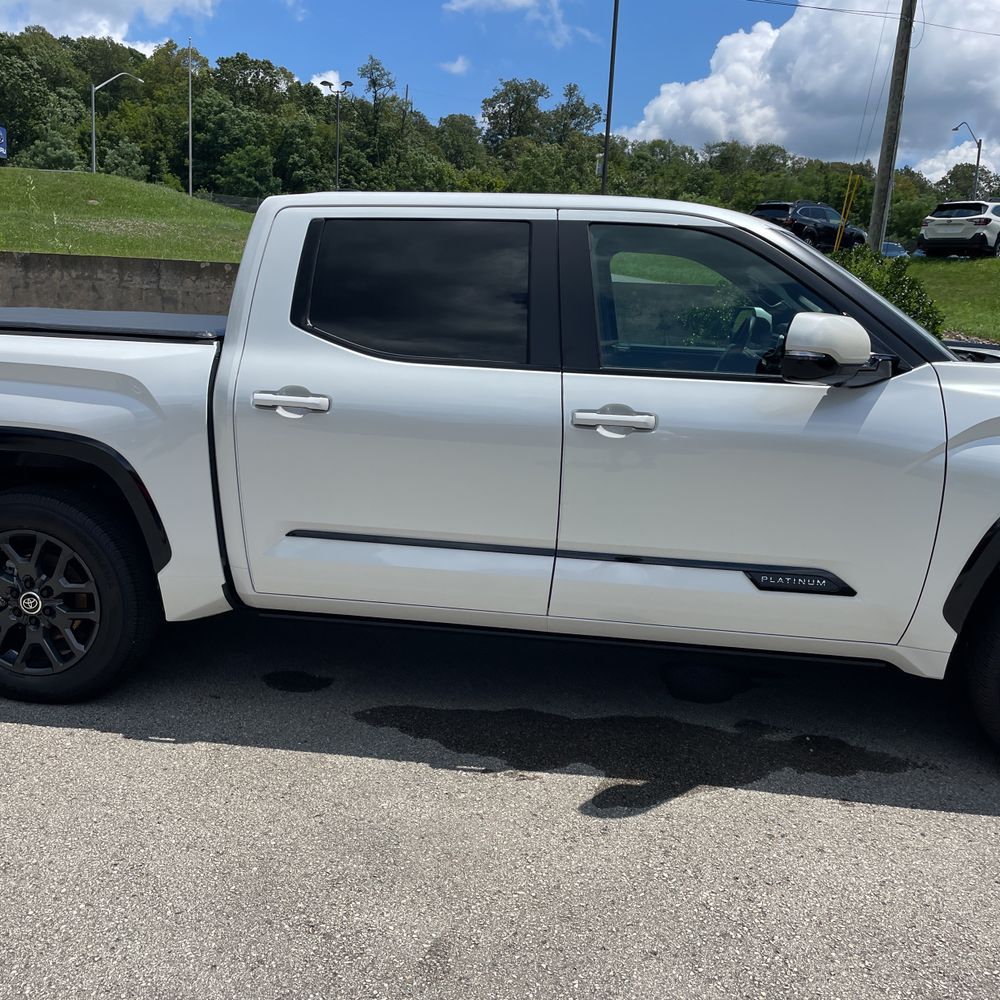 2024 Toyota Tundra Platinum HV