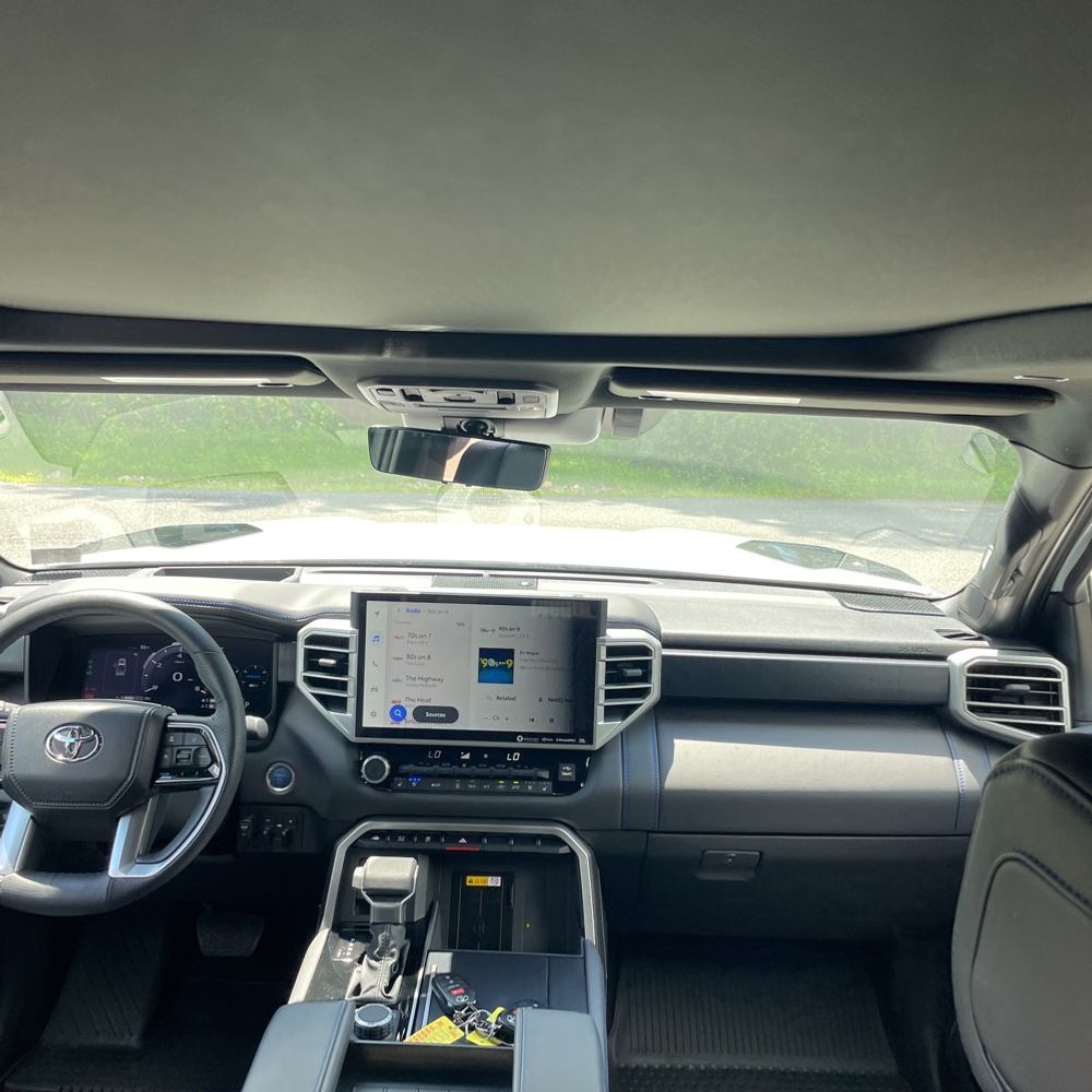 2024 Toyota Tundra Platinum HV