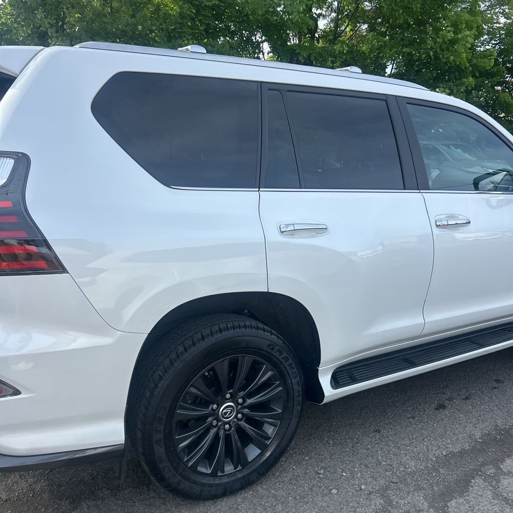 2023 Lexus GX 460 Base
