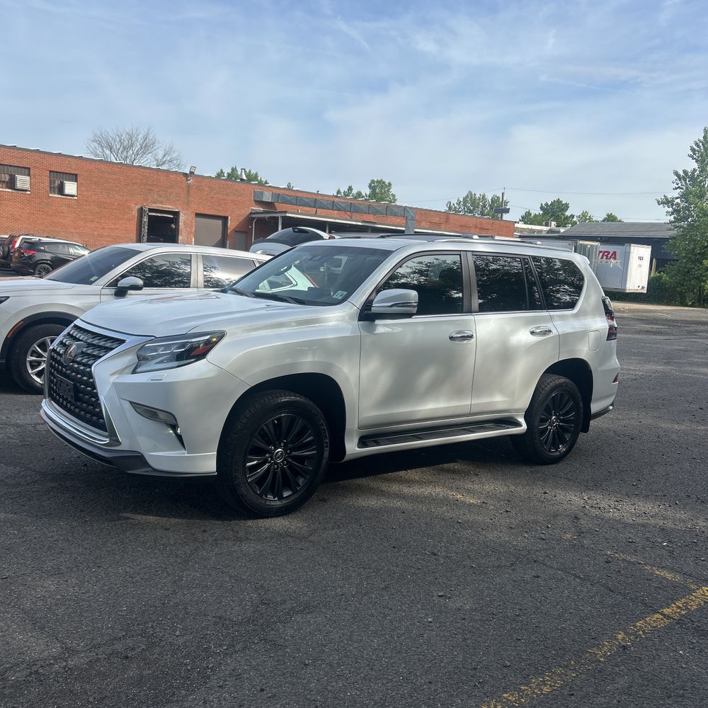 2023 Lexus GX 460 Base