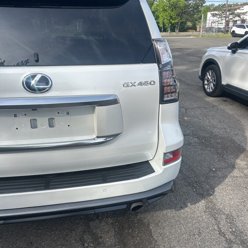 2023 Lexus GX 460 Base
