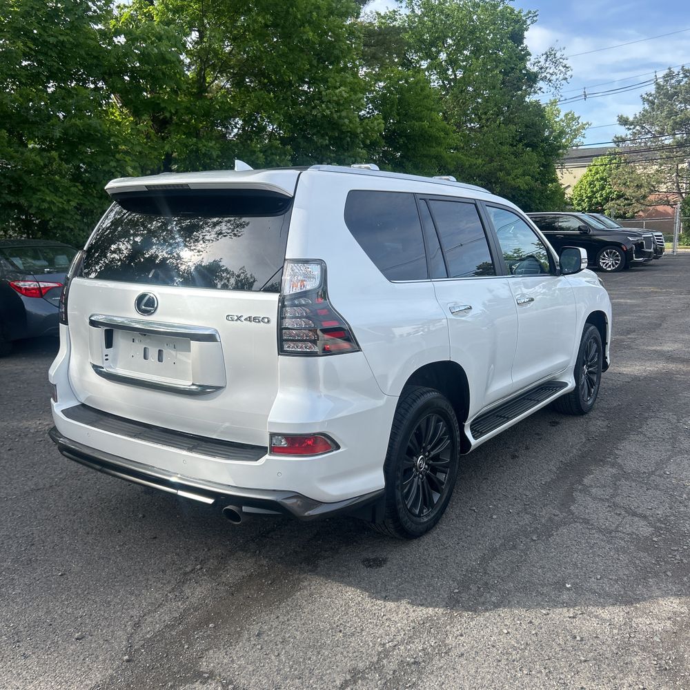 2023 Lexus GX 460 Base
